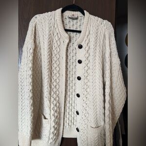 Vintage Carraig Donn Irish wool cardigan